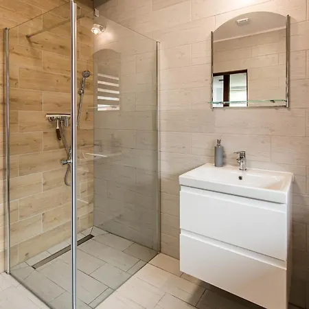 Orlo Na Mazurach Farma Ryn (Warmian-Masurian)